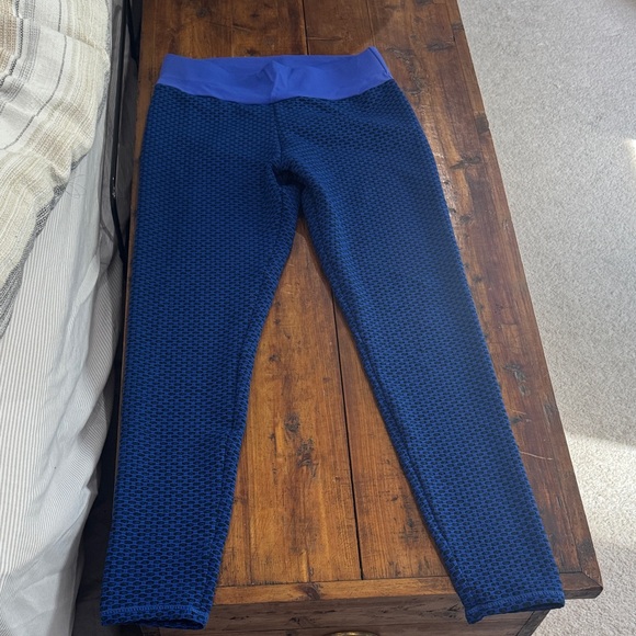 Pants - Blue Patterned Leggings with runched back